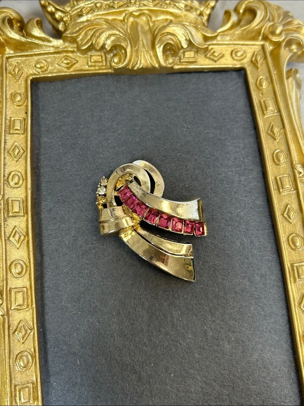 Vintage Coro Gold-Tone Ribbon Brooch with Pink Stones and Clear Accents